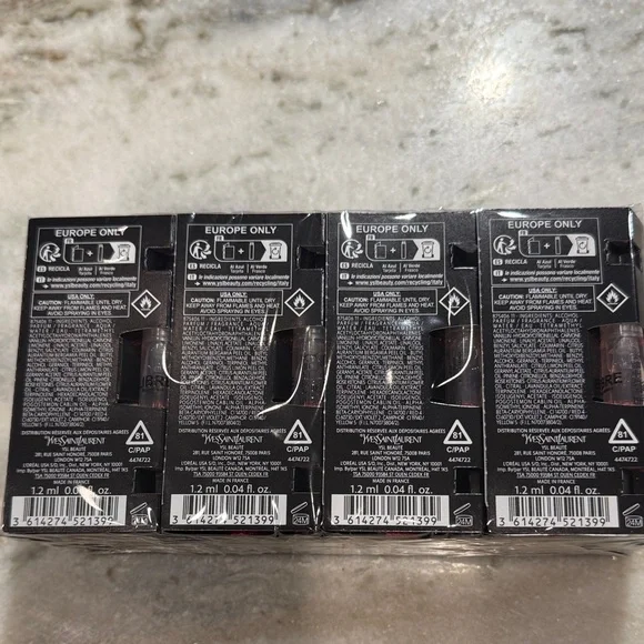 NewYves Saint Laurent Berry Crush Eau de Parfum Sample pack of 16- Red and Black - Picture 2 of 4